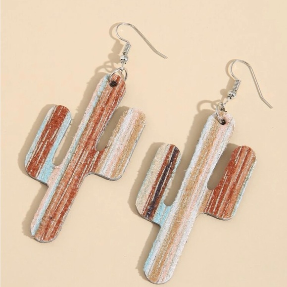 Cactus Drop Earrings - H 3.1 x W 1.2 - Picture 4 of 4